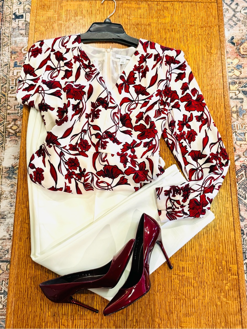 Lewit Silk Blouse with burgundy Floral Print